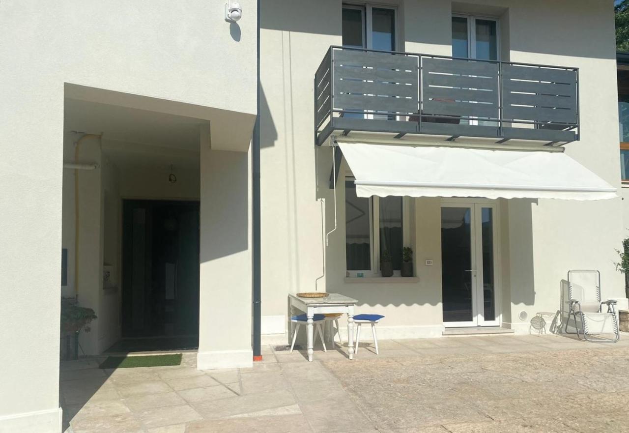 Garda 33 Caprino Veronese Apartment Bagian luar foto
