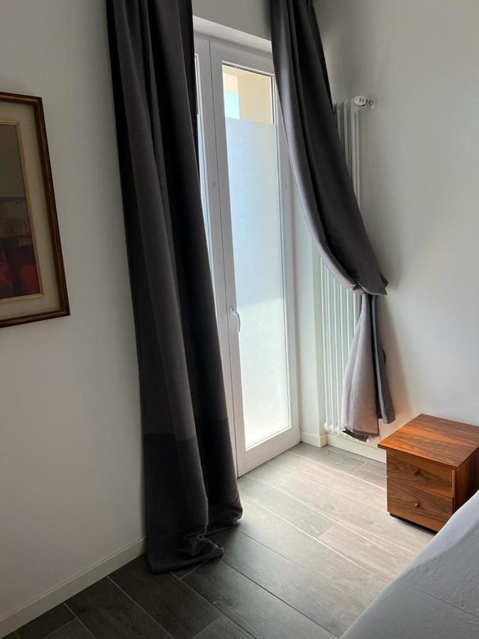 Garda 33 Caprino Veronese Apartment Bagian luar foto