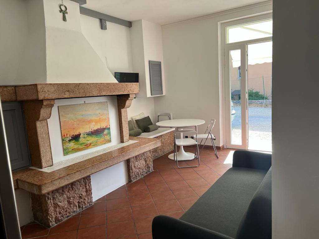 Garda 33 Caprino Veronese Apartment Bagian luar foto
