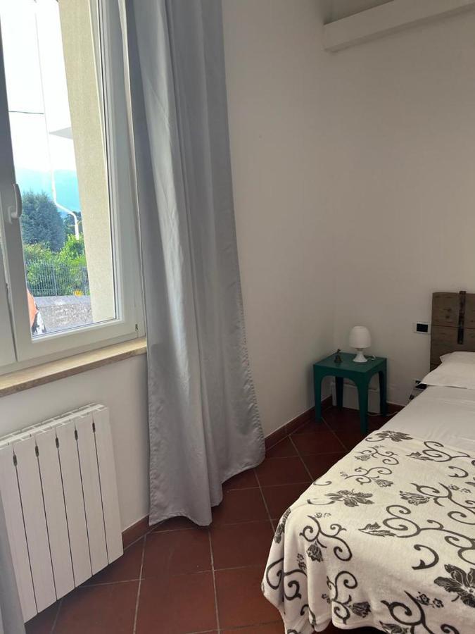 Garda 33 Caprino Veronese Apartment Bagian luar foto